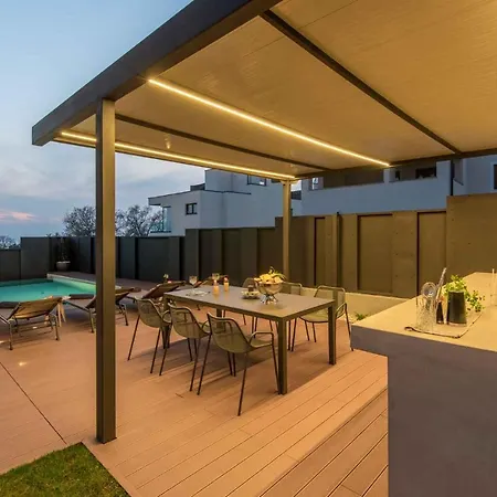 In Porec/istrien 40356 Holiday home Porec